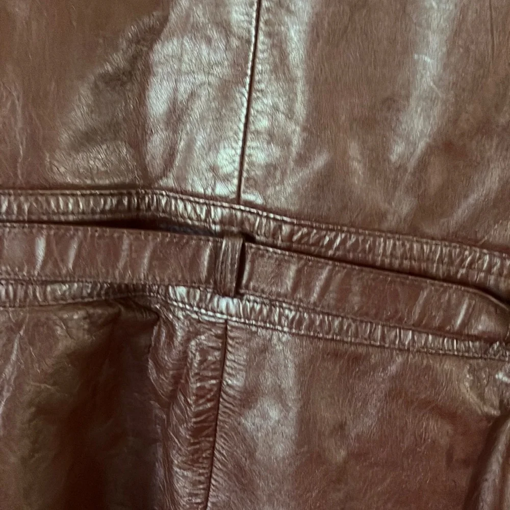 Vintage Burgundy Leather Button Up Jacket with Removable Winter Lining - Picture 6 of 14